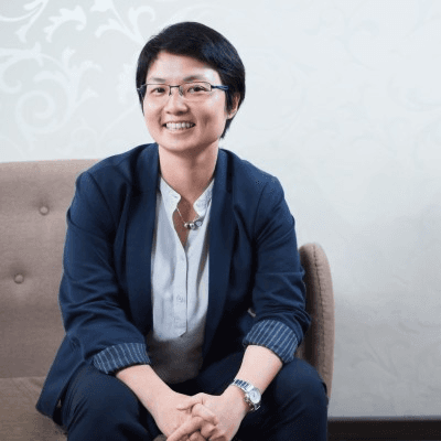 陳卓琪 女士